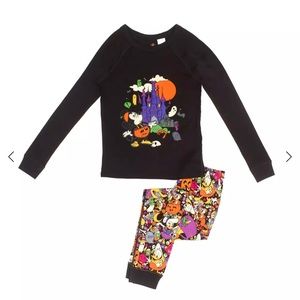 🎃‎ Disney Store Mickey and Friends Halloween Pajamas For Kids